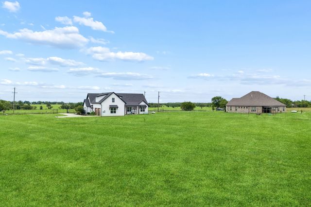 14875 County Road 255, Valley View, TX 76272