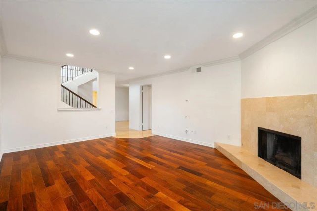 1496 Camino Lujan, San Diego, CA 92111