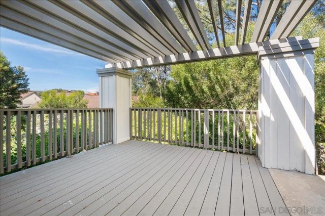 1496 Camino Lujan, San Diego, CA 92111