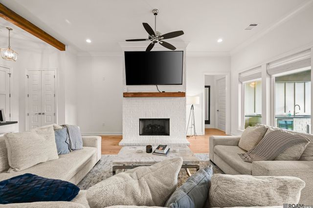 38191 Meadow Rue Dr, Prairieville, LA 70769