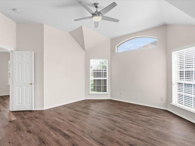 3860 Gillespie Drive, Carrollton, TX 75010