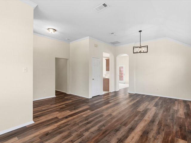 3860 Gillespie Drive, Carrollton, TX 75010