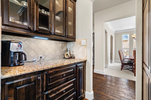 8920 Charles Street, Lantana, TX 76226
