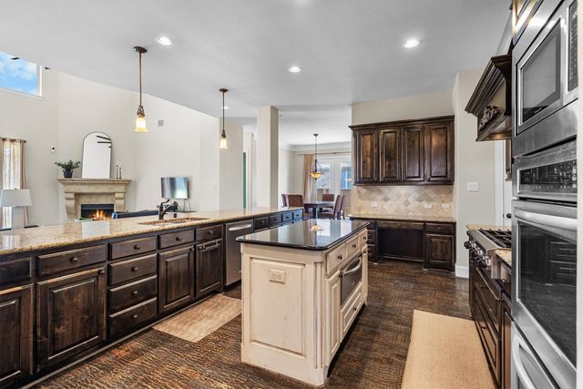 8920 Charles Street, Lantana, TX 76226
