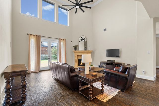 8920 Charles Street, Lantana, TX 76226