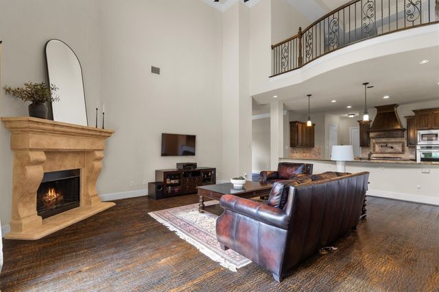 8920 Charles Street, Lantana, TX 76226