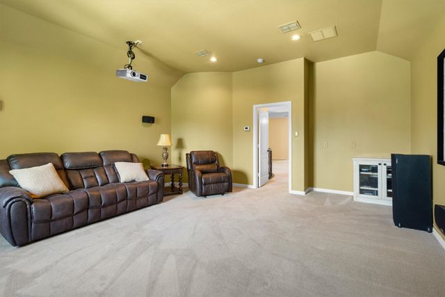 8920 Charles Street, Lantana, TX 76226