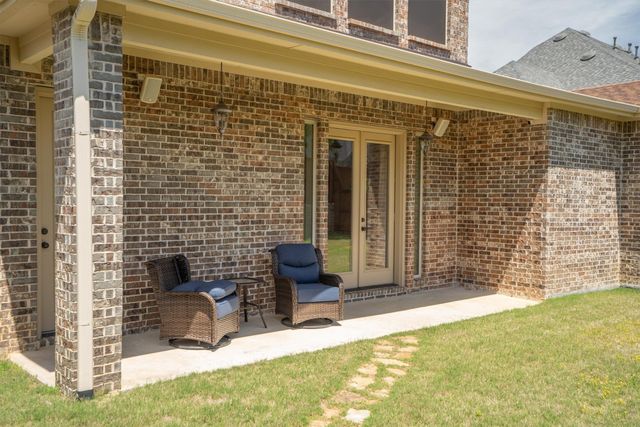 8920 Charles Street, Lantana, TX 76226