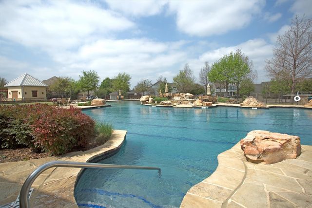 8920 Charles Street, Lantana, TX 76226