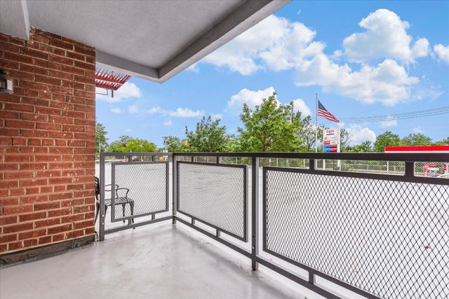 15105 Cross Island Pkwy Apt 1D, New York City, NY 11357