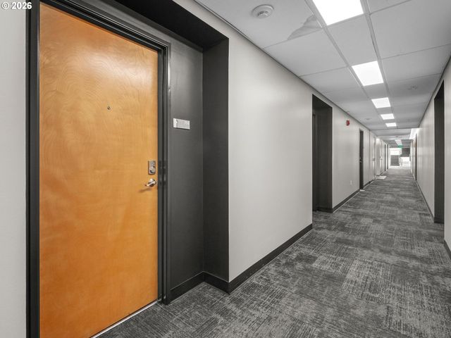 701 COLUMBIA St 714, Vancouver, WA 98660