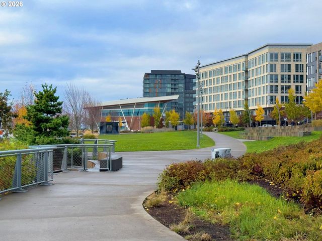 701 COLUMBIA St 714, Vancouver, WA 98660