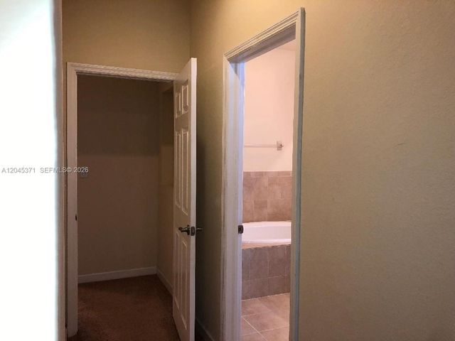 17000 SW 90th Terrace 0, Miami, FL 33196