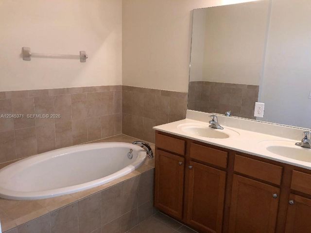 17000 SW 90th Terrace 0, Miami, FL 33196