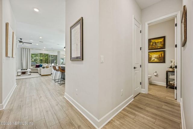 10587 AVENTURA Drive, Jacksonville, FL 32256