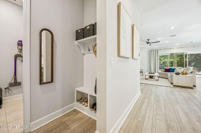 10587 AVENTURA Drive, Jacksonville, FL 32256