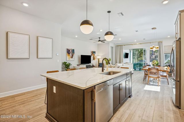 10587 AVENTURA Drive, Jacksonville, FL 32256