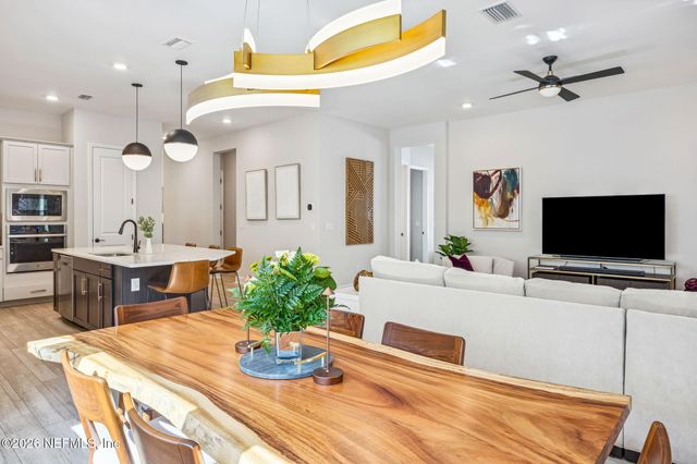 10587 AVENTURA Drive, Jacksonville, FL 32256