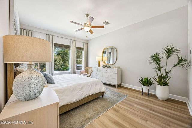 10587 AVENTURA Drive, Jacksonville, FL 32256