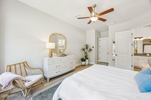 10587 AVENTURA Drive, Jacksonville, FL 32256