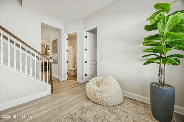 10587 AVENTURA Drive, Jacksonville, FL 32256