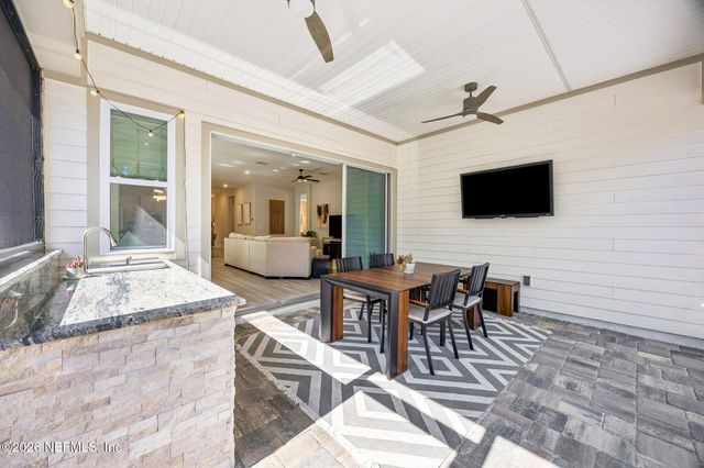 10587 AVENTURA Drive, Jacksonville, FL 32256