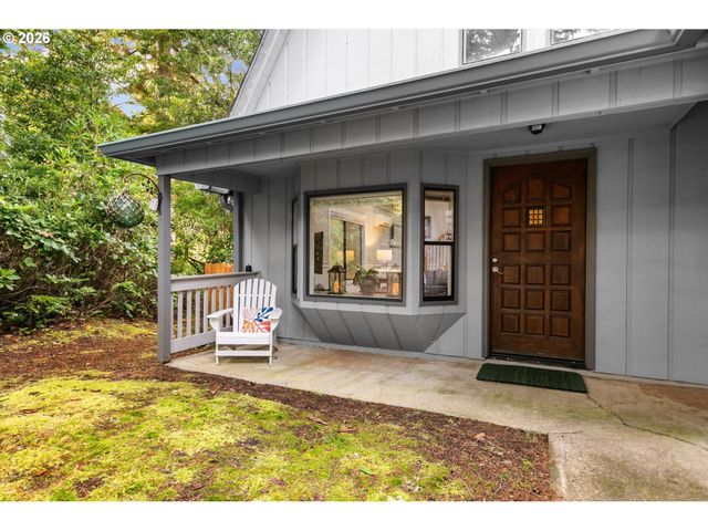 315 SEAGROVE Loop, Lincoln City, OR 97367