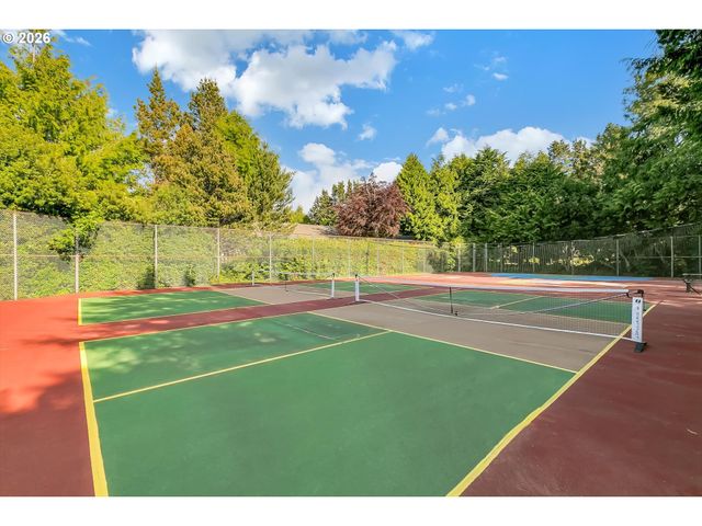 315 SEAGROVE Loop, Lincoln City, OR 97367