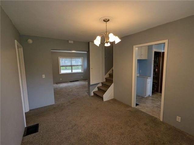 304 Miami Street, Hiawatha, KS 66434