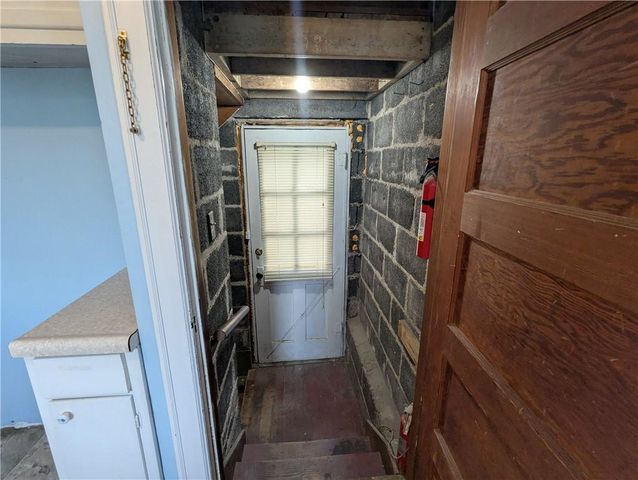 304 Miami Street, Hiawatha, KS 66434