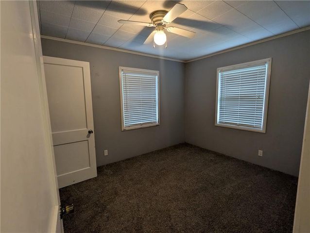 304 Miami Street, Hiawatha, KS 66434