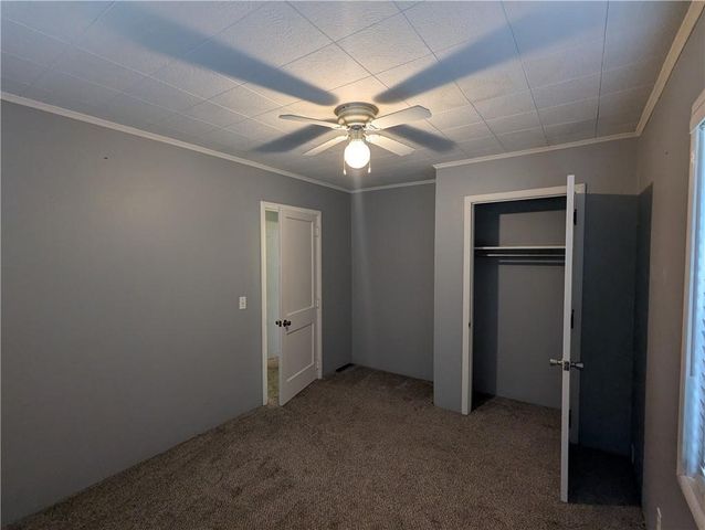 304 Miami Street, Hiawatha, KS 66434