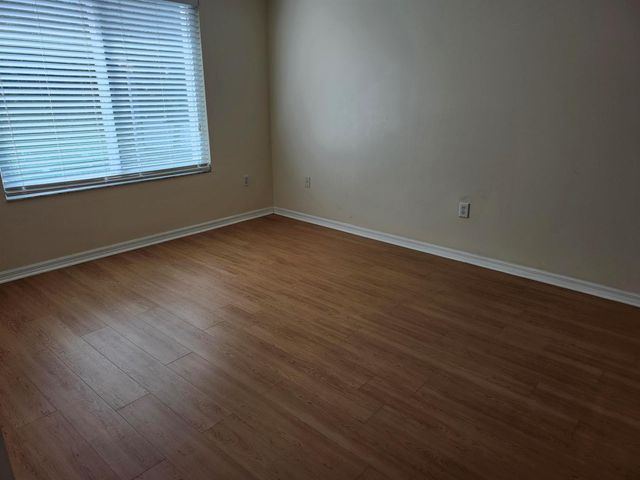 813 Villa Circle, Boynton Beach, FL 33435