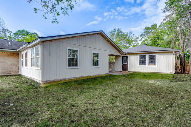 8707 Collingsdale Road, La Porte, TX 77571