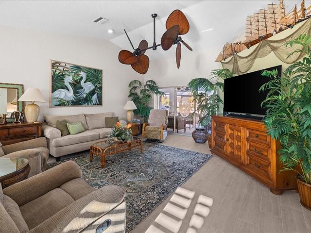 18350 VAN NUYS CIRCLE, Port Charlotte, FL 33948