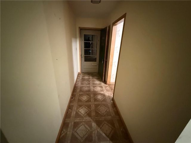 7216 Beverly Street, Overland Park, KS 66204