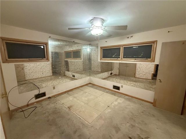 7216 Beverly Street, Overland Park, KS 66204