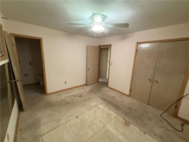 7216 Beverly Street, Overland Park, KS 66204