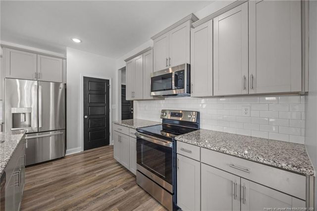 326 Glee Street, Hope Mills, NC 28348