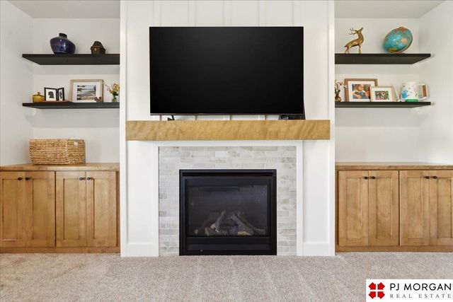2721 N 182nd Avenue, Elkhorn, NE 68022