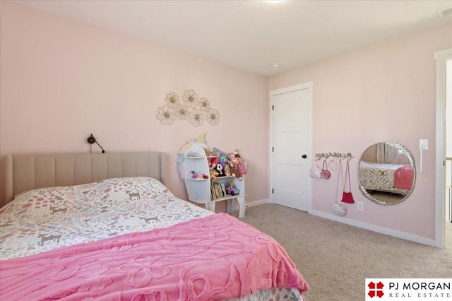 2721 N 182nd Avenue, Elkhorn, NE 68022