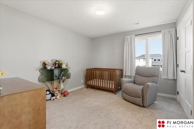 2721 N 182nd Avenue, Elkhorn, NE 68022