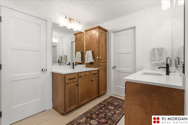 2721 N 182nd Avenue, Elkhorn, NE 68022