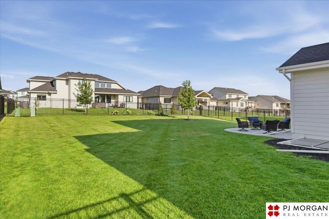 2721 N 182nd Avenue, Elkhorn, NE 68022