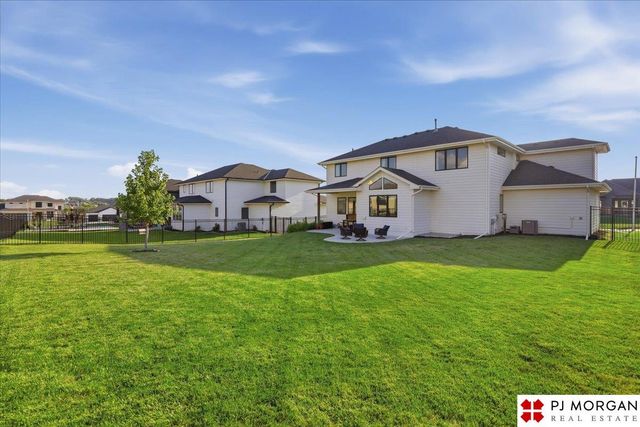 2721 N 182nd Avenue, Elkhorn, NE 68022
