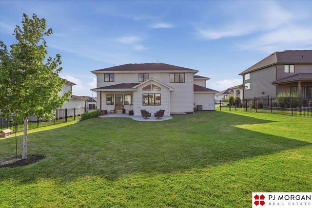 2721 N 182nd Avenue, Elkhorn, NE 68022