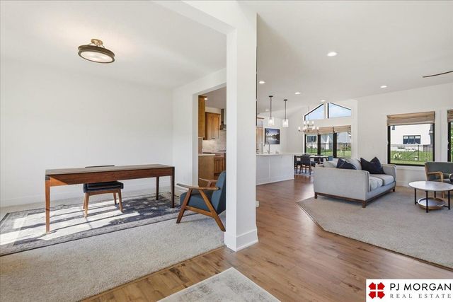2721 N 182nd Avenue, Elkhorn, NE 68022