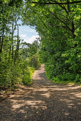 10663 Hall Road, Whitmore Lake, MI 48189