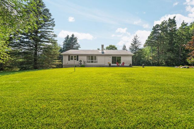 10663 Hall Road, Whitmore Lake, MI 48189