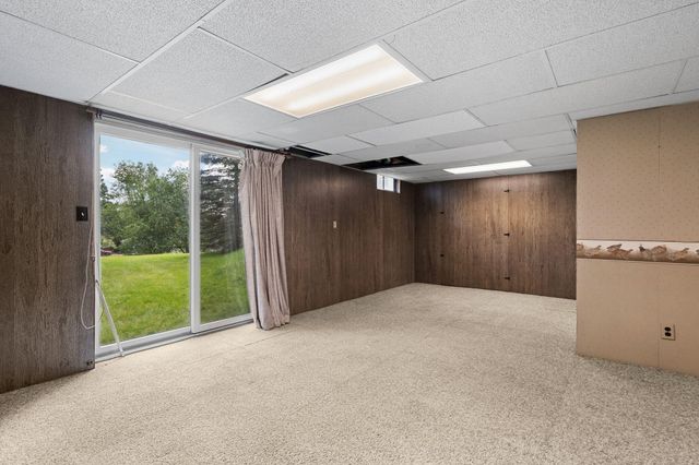 10663 Hall Road, Whitmore Lake, MI 48189